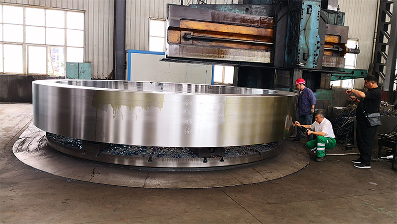 Big Ring Tyre of CIC Customized Heavy Equipment Machinery