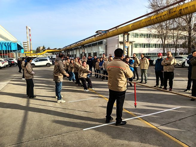 boost morale and achieve good results tug of war activities work together to get off to a good start in the 2025 first quarter 1