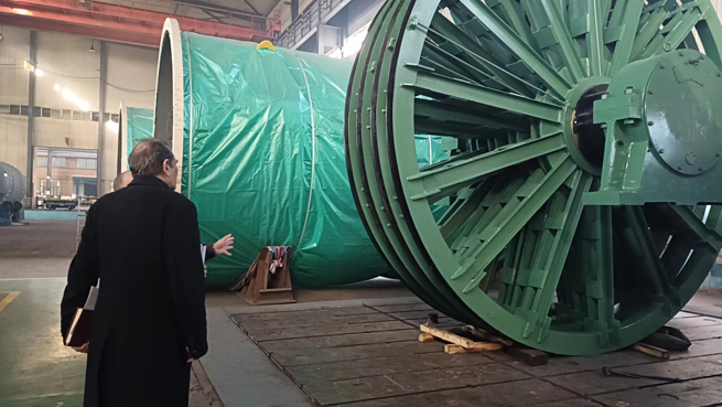 middle eastern customers visited cic for project progress on two sets of 47 7m ball mills 4