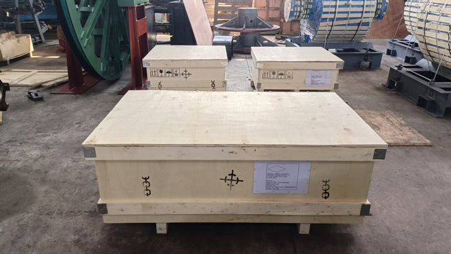 the packaging and delivery display of the japanese customers support rollers project 1