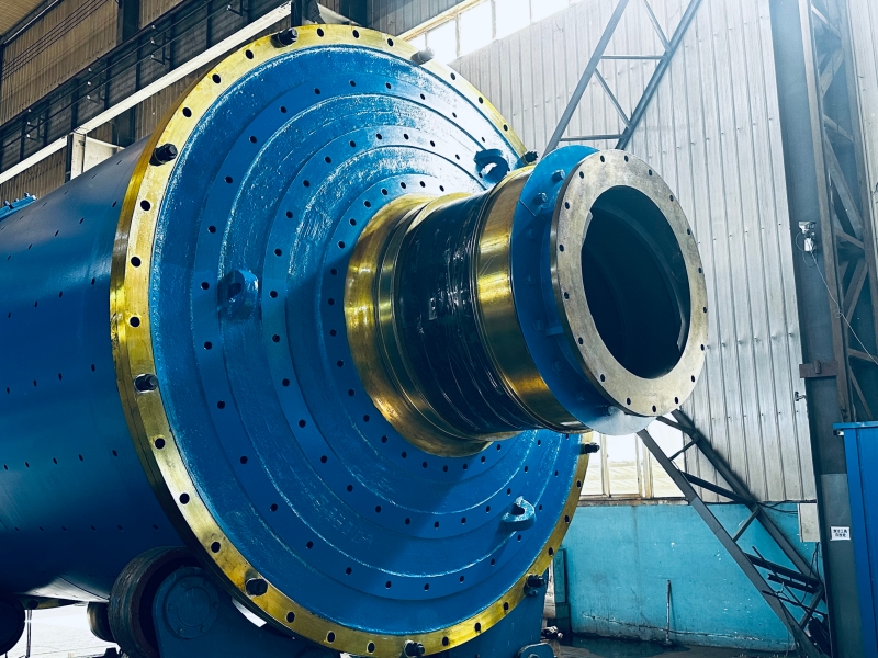 the-heart-of-mineral-processing-ball-mill-technology-and-modern-manufacturing-excellence-1.jpg