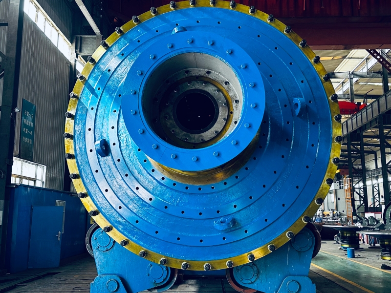 the-heart-of-mineral-processing-ball-mill-technology-and-modern-manufacturing-excellence-2.jpg